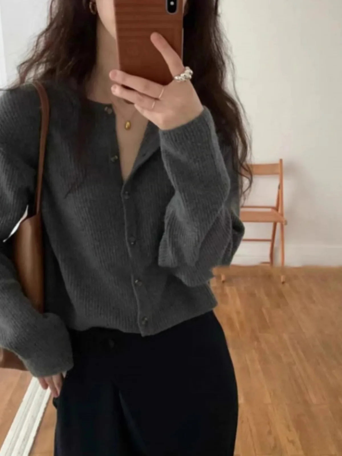 Fashion cashmere knitted cardigan women's sweater Spring and autumn Korean version of gray blouse loose short wool coat