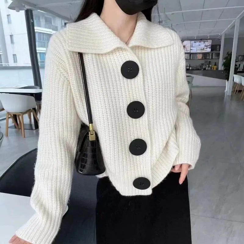 Women's Autumn 2024 New Chic Long-sleeved Loose Korean Style Trendy Large Buttons Lapel Short Sweater Knitted Cardigan